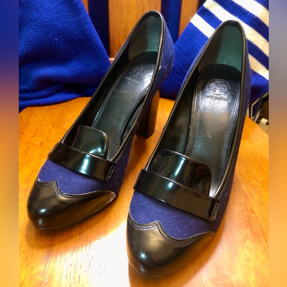 Tory Burke Classic Wingtip Pumps Size 10M